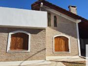 Venta de casa + piscina en Villa Cura Brochero K137CB