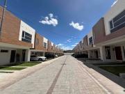 Venta de casa por estrenar en Llano grande