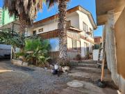 Venta de Casa Regularizada en Av. Las Parcelas – Alto...