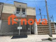 VENTA DE CASA REMODELADA DE TRES RECAMARAS A 5 MIN DE...