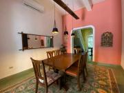 VENTA DE CASA REMODELADA, EN EL CENTRO DE MERIDA