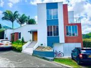 VENTA de CASA RESIDENCIAL en DOSQUEBRADAS