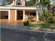 VENTA de CASA RESIDENCIAL en FLORIDABLANCA