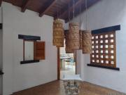 VENTA DE CASA RESIDENCIAL ESTILO ARTIGAS EN CONDOMINIO,...