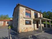 ¡Venta de Casa Rústica de Piedra en Tabagón, O Rosal!