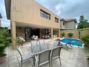 Venta de Casa, Samborondon, 4 Habitaciones, Piscina. R.Y
