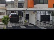 VENTA DE CASA SAN JUAN 236 COL VALLE DORADO CP 54020...