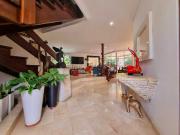 Venta de Casa Sector Las Palmas Hotel Intercontinental...