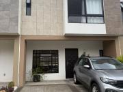 VENTA DE CASA SEMI NUEVA EN FRACC. BENEVENTO