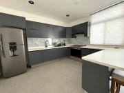 VENTA DE CASA SEMINUEVA EN MAYORAZGO DEL CARMEN, LEÓN,...