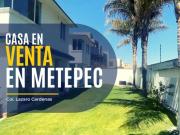 VENTA DE CASA SOBRE CALLE CERRADA EN LA COLONIA LÁZARO...