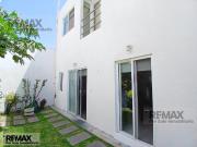 Venta de casa sola, Col. Vicente Estrada Cajigal,...