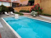 VENTA DE CASA SOLA CON ALBERCA, EN EL MIRAVAL CUERNAVACA