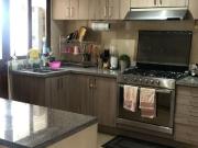 VENTA DE CASA SOLA CON ALBERCA EN LA COLONIA DEL EMPLEADO