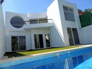 Venta de casa sola con alberca en Lomas Sol, Cuernavaca....