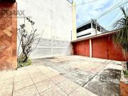 Venta de casa sola en el Fracc. Cuauhnahuac, Cuernavaca,...