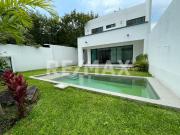 Venta de casa sola, Fracc. Las Fincas, Jiutepec,...