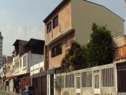 VENTA DE CASA TIPO EDIFICIO DE 3 NIVELES LOS ROSALES 220...