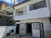 VENTA DE CASA TRIFAMILIAR CON LOCAL SANTA MONICA POPULAR...