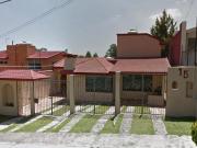 Venta de casa Ubicada en Colonia Bosques del Lago,...