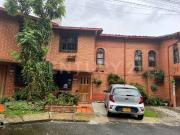 VENTA DE CASA UNIDAD CERRADA NUEVO RETIRO EN EL RETIRO...