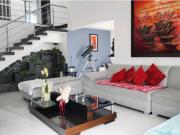 VENTA DE CASA UNIFAMILIAR EN NIZA ANTIGUA