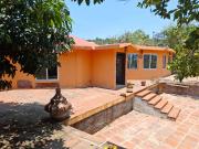 VENTA DE CASA UNIVEL AMUEBLADA REMATE COMO TERRENO TIPO...