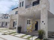 ¡Venta de Casas de 6x22 al Norte de Leon!