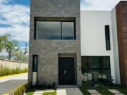 VENTA DE CASAS MODELO JADE 2 EN RESIDENCIAL ESMERALDA...