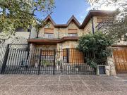 Venta de Chalet en Villa Luzuriaga