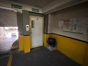 Venta de cochera privada en edificio galeria bamac a...