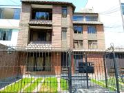 VENTA DE DEPARTAMENO DE DOS DORMITORIO EN SEGUNDO PISO /...