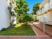 Venta de departamento 3 ambientes con jardín