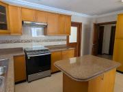 Venta de Departamento, 3 Dormitorios en Monteserrín,...