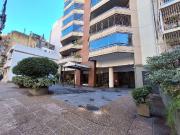VENTA DE DEPARTAMENTO 4 AMBIENTES EN EDIFICIO DE GRAN...