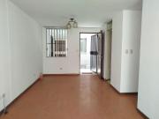 VENTA DE DEPARTAMENTO 4to. PISO Y COCHERA LAS TORRES DE...