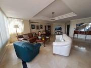 Venta de departamento amplio edificio seguro