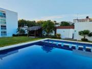 VENTA DE DEPARTAMENTO CON ALBERCA EN ACAPATZINGO CUERNAVACA