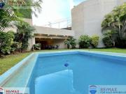 Venta de departamento con elevador, Lomas de Cortés,...