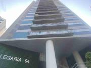 VENTA de Departamento con Jacuzzi, Estudio y Amenidades...