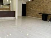 VENTA DE DEPARTAMENTO CON GRAN PATIO