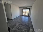 Venta de departamento de 3 ambientes con balcón en Boedo