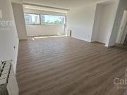 Venta de Departamento de dos dormitorios y cochera en La...