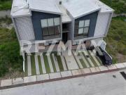 Venta de departamento dúplex en Valle Tinto,...