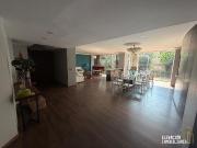 Venta de Departamento en Av de los Bosques,...