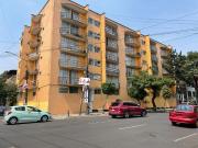 VENTA DE DEPARTAMENTO EN AV INDEPENDENCIA CON BALCON