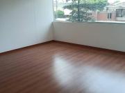 VENTA DE DEPARTAMENTO CON DOS COCHERAS EN CAMACHO, SURCO