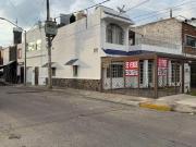 VENTA DE DOS CASAS EN UN MISMO TERRENO EN COLONIA...