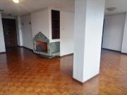 Venta de Departamento en la Gonzalez Suárez de 130...