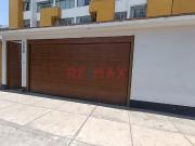 Venta De Departamento En San Borja Con Jardin